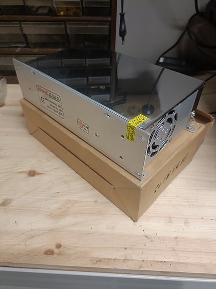 Virtalähde 24V 20A DC JCPower