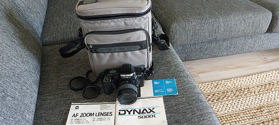 Minolta Dynax 5000i filmikamera