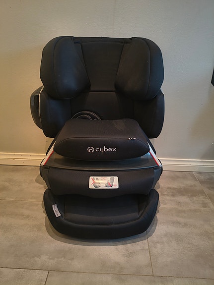 Cybex Solution X2-fix turvaistuin 15–36 kg musta