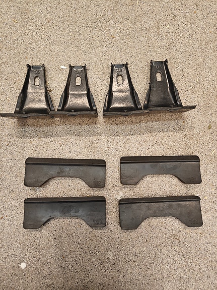 Thule Kit 145044 (Peugeot 3008 ja 5008)
