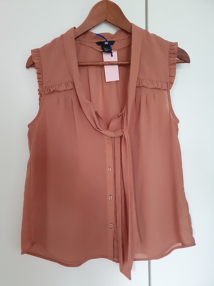 Ruskea hihaton paita 36