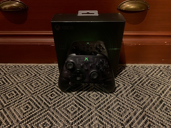 Xbox ohjain 20th Anniversary Edition
