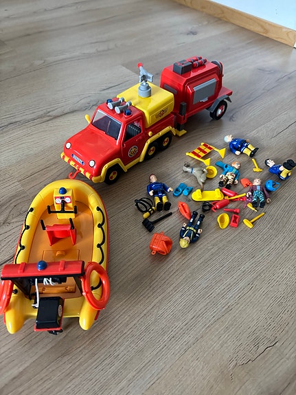 Palomies Sami paloauto ja pelastusvene leikkisetti