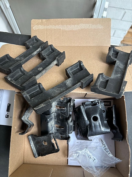 Thule Flush Rail Kit 186010 Volvo V90