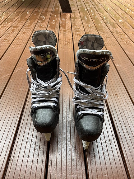 Bauer Vapor Select -luistimet koko 8.5