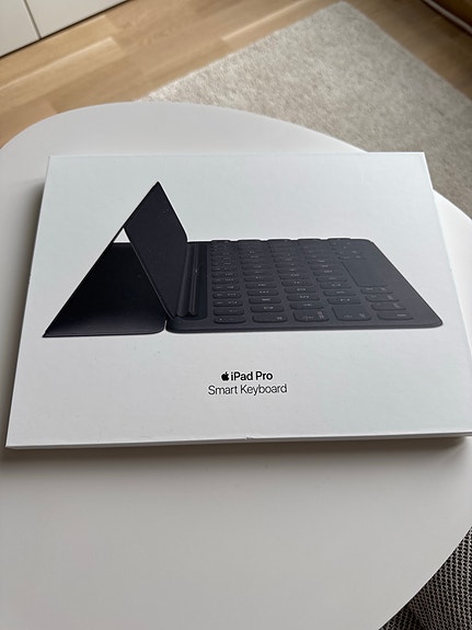 Ipad pro 10.5” smart keyboard