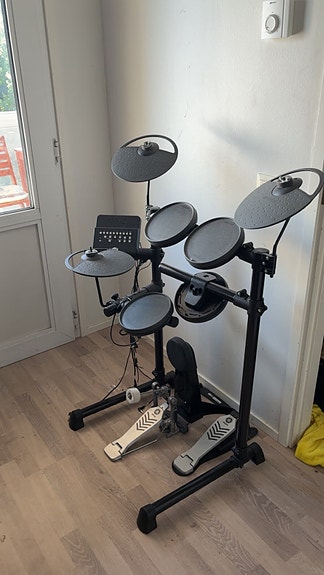 Yamaha DTX sähkörummut