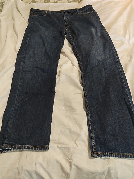 Otsikko: Levi's 504 farkut W40/L32 – vähän käytetyt