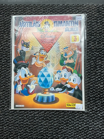 DISNEY WALTIT nro 3 JÄTTILÄISTIMANTIN JÄLJILLÄ