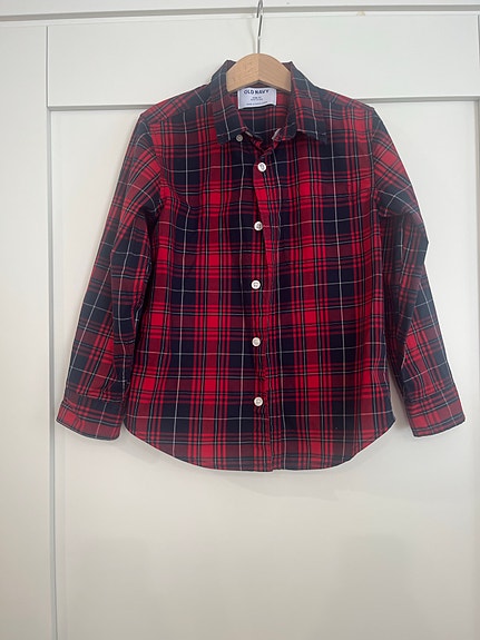 Old Navy kauluspaita koko 128