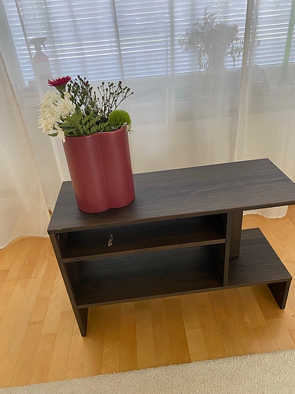 Tv-taso/hyllykkö