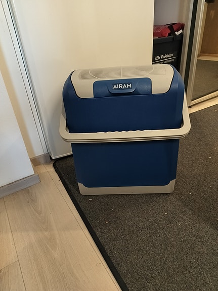 Airam Cool 14 (14L 12V) kylmäboksi autoon
