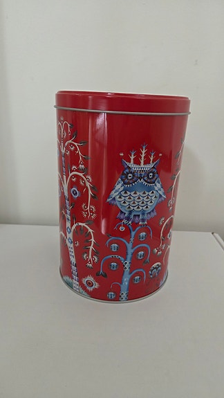 Iittala Taika peltipurkki punainen