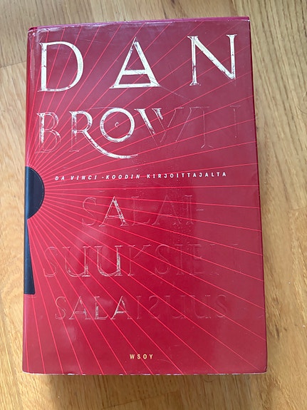 Dan Brown Salaisuuksia -kirja, kovakantinen