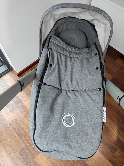 Bugaboo Baby Cocoon, grey melange — sopii Ant, Bee ja Dragonfly -rattaisiin
