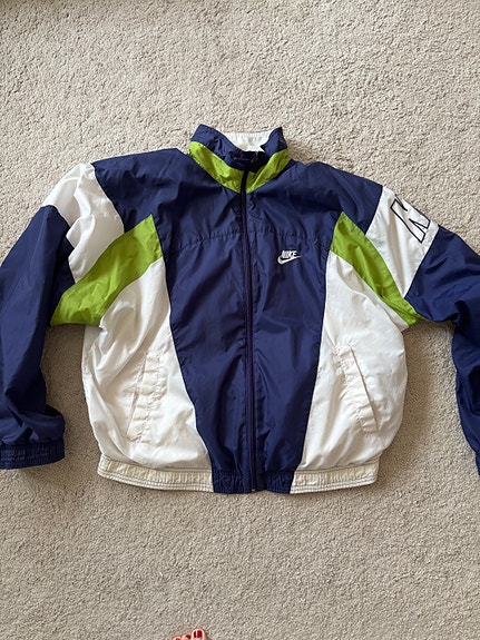 NIKE tuulitakki