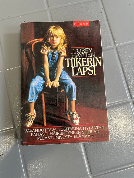Torey Hayden Tiikerin lapsi pokkari