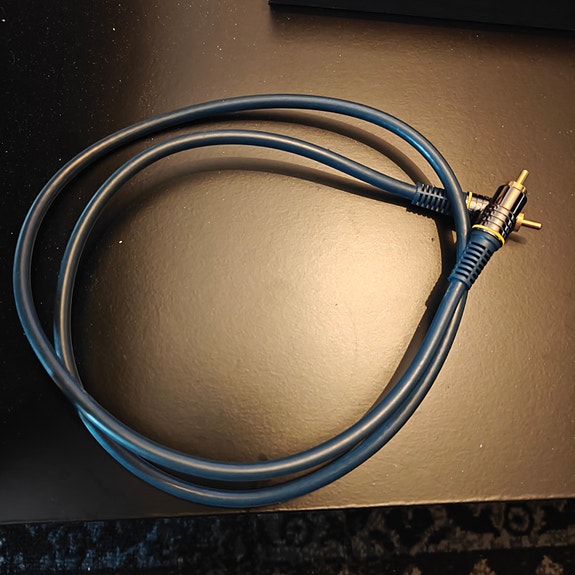 Taitech RCA uros-uros 1m kaapeli