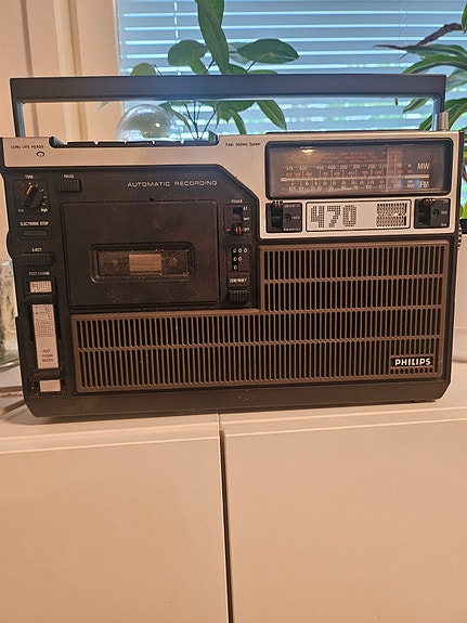 Retro radio Philips 470