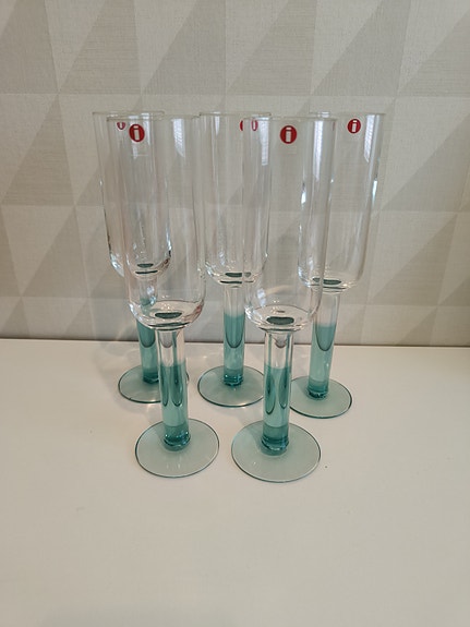 Iittala Mondo kuohuviinilasit Kirkas-vihreä