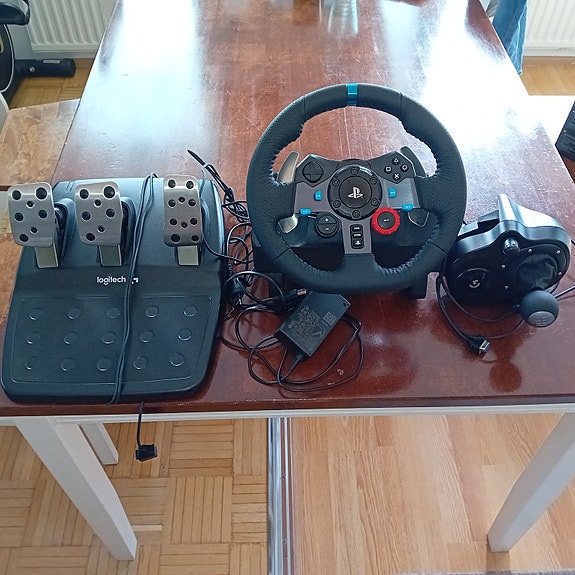 PC: n polkimet, ratti, vaihdekeppi