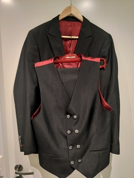 Turo Tailor red label puku (sis. Pukuliivi)