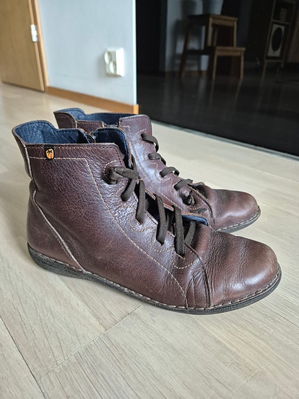 Kengät koko 39