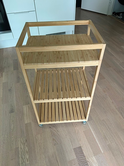 Ikea hyllykkö