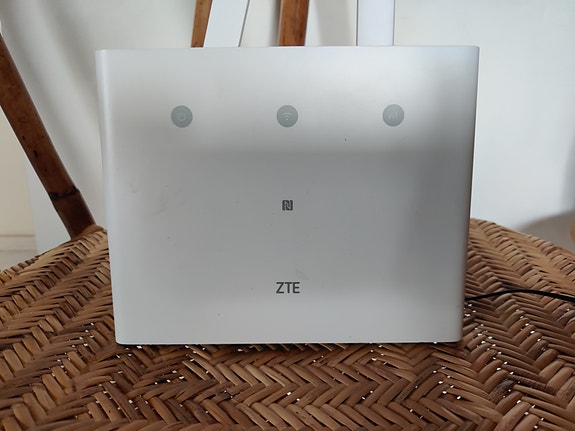 ZTE reititin