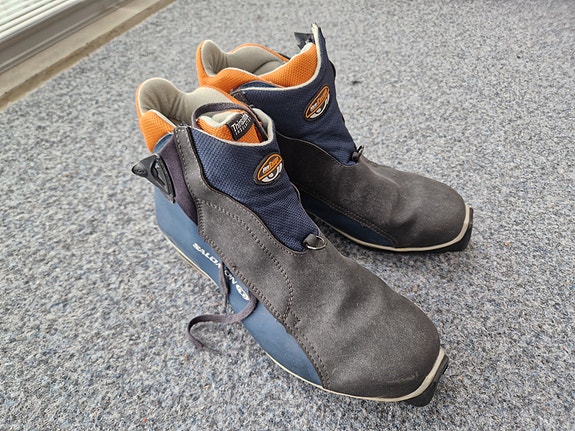 Salomon SNS-monot, koko 45
