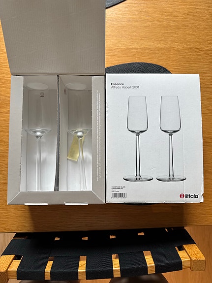 Iittala Essence kuohuviinilasit 4kpl