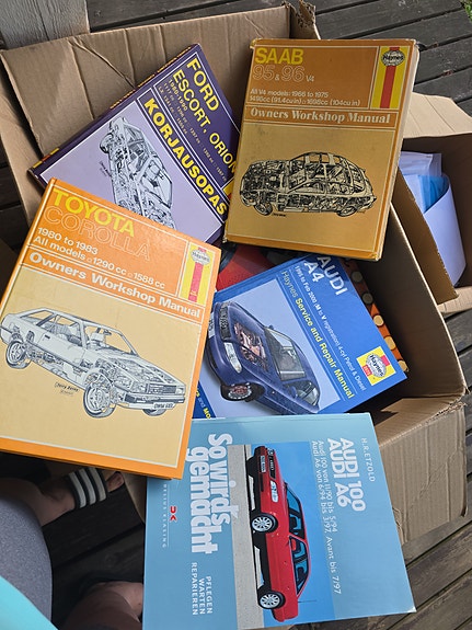 Haynes ja muut korjausoppaat Toyota Corolla, Audi 100, Audi A4, Audi A6 ym.
