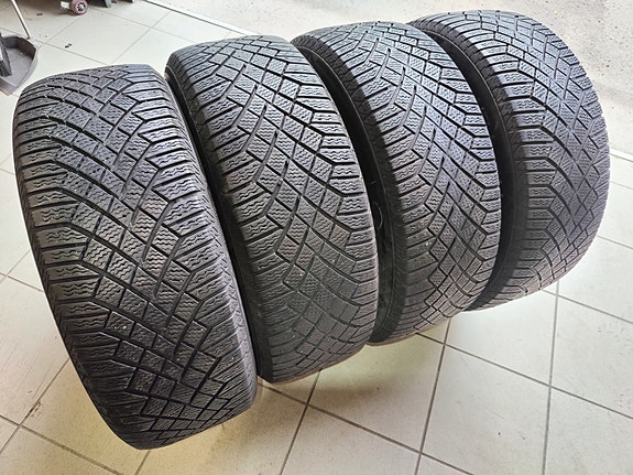 Continental kitkat 235/55/19