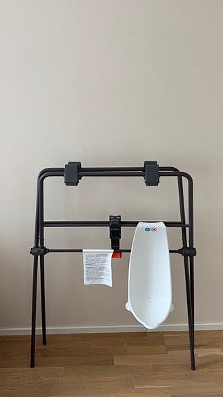 Stokke Flexi Bath ammejalat ja kylvetystuki