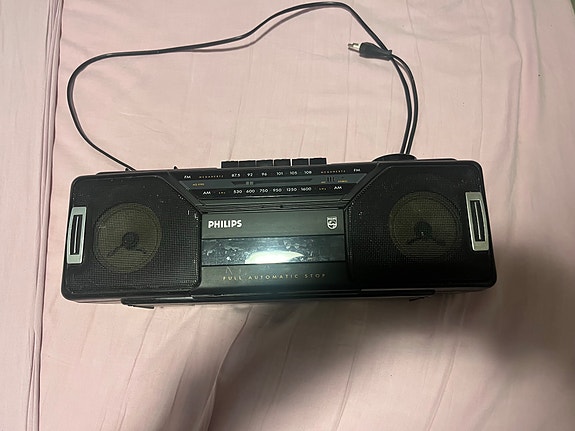 Philips type AQ 5190/00 kasettisoitin ja radio