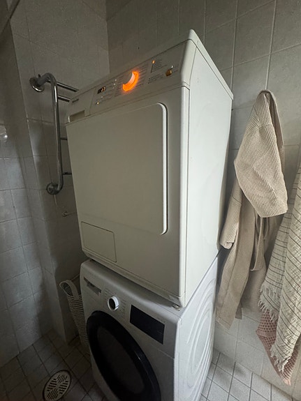 Bosch edestä täytettävä pesukone