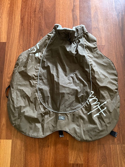 Hurtta koiran takki, 70cm