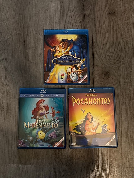 Disney Blu-ray -elokuvat Kaunotar ja hirviö, Pieni merenneito ja Pocahontas