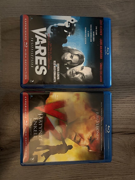 Vares -yksityisetsivä ja Jäätynyt Enkeli - Blu-ray elokuvat