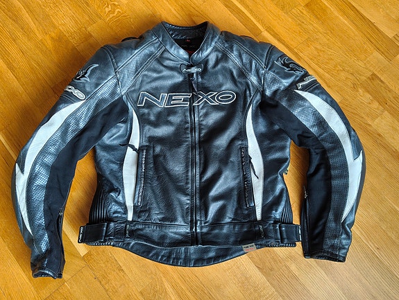 Nexo ajotakki, koko 52