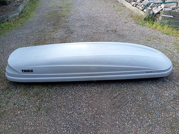 Thule Pacific 700 kattoboxi