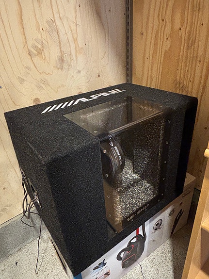 ALPINE SBG - 1244 BP + AutoStudio ref1500.1 vahvistin
