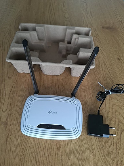 TP-Link  TL-WR841N 300Mbps Wireless N Router