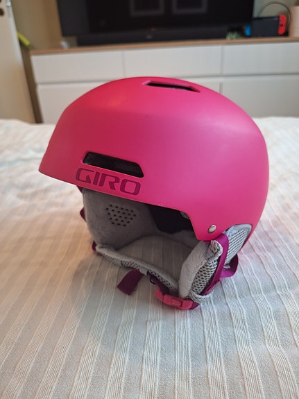 Giro Crue laskettelukypärä M pinkki