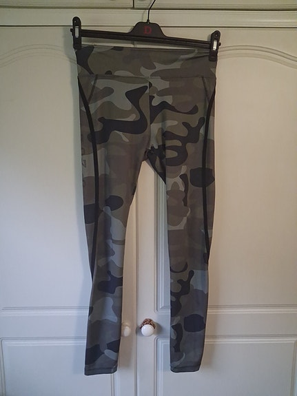 naisten leggingsi-Camo housut