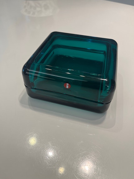 Iittala vitriini rasia
