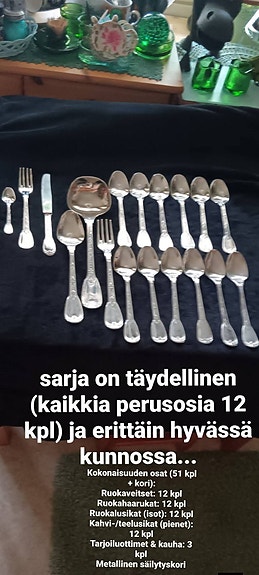 Hopeoitu ruokailuvälinesarja 12 hengelle