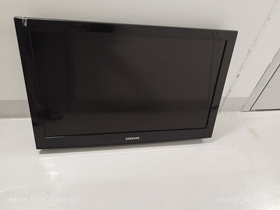 Samsung taulutelevisio musta