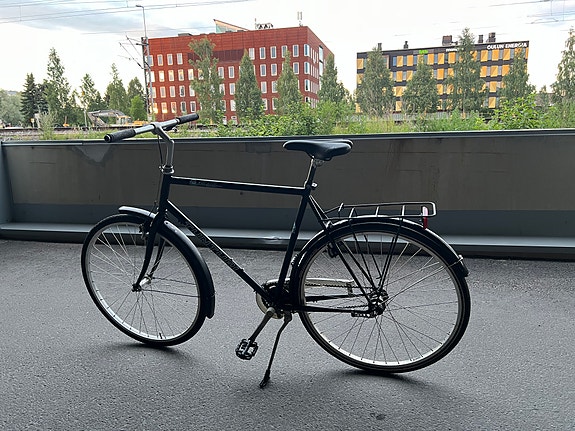 Tunturi Arcade 28" vaihteeton pyörä