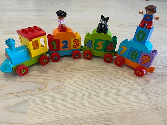Lego Duplo setti juna 1,5v alkaen